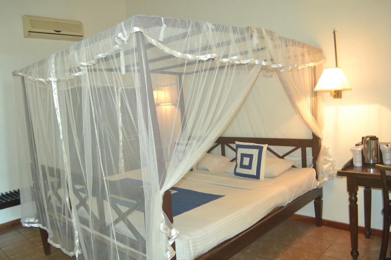 Rest House Matara Hotel Bagian luar foto