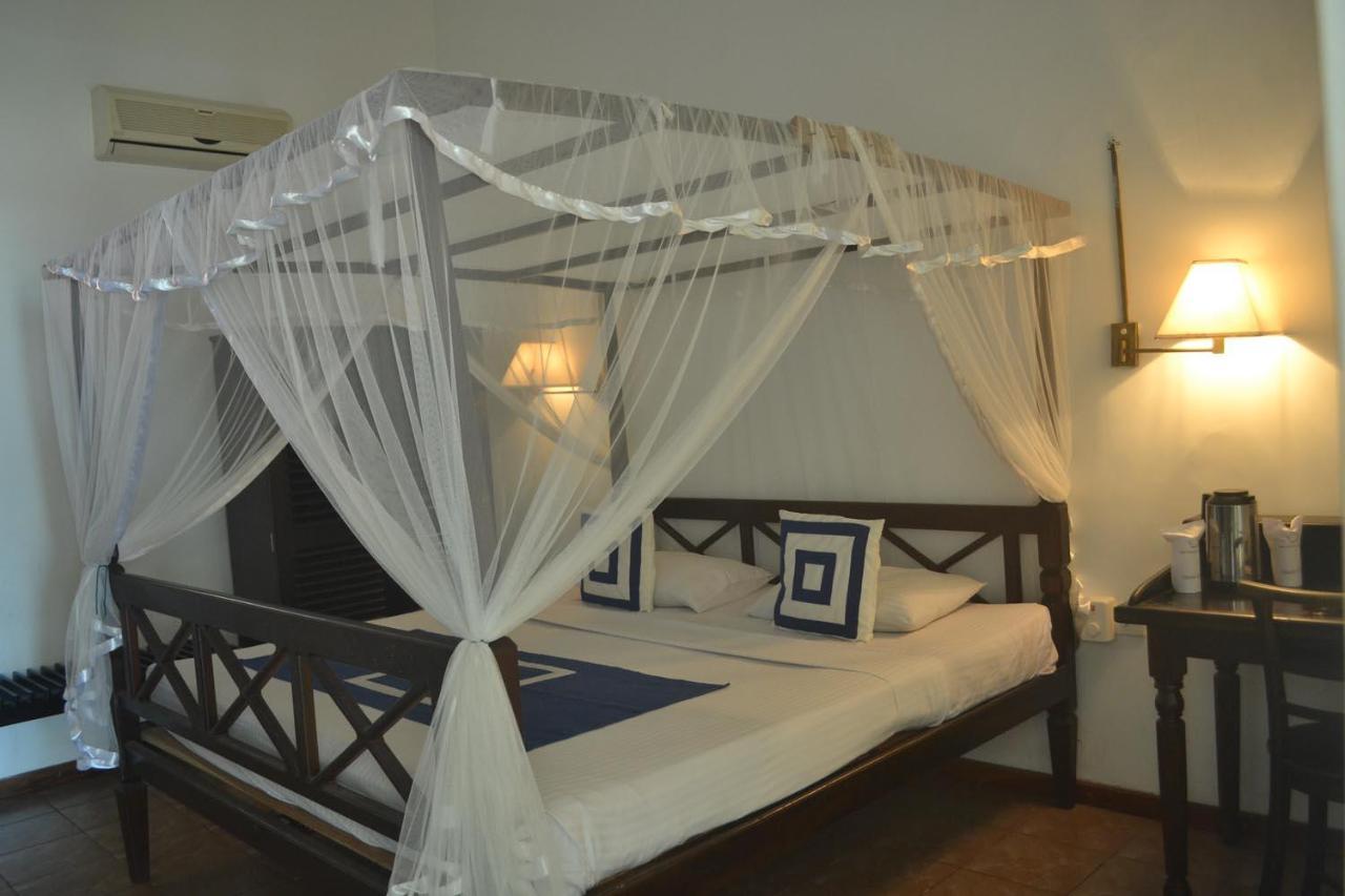 Rest House Matara Hotel Bagian luar foto